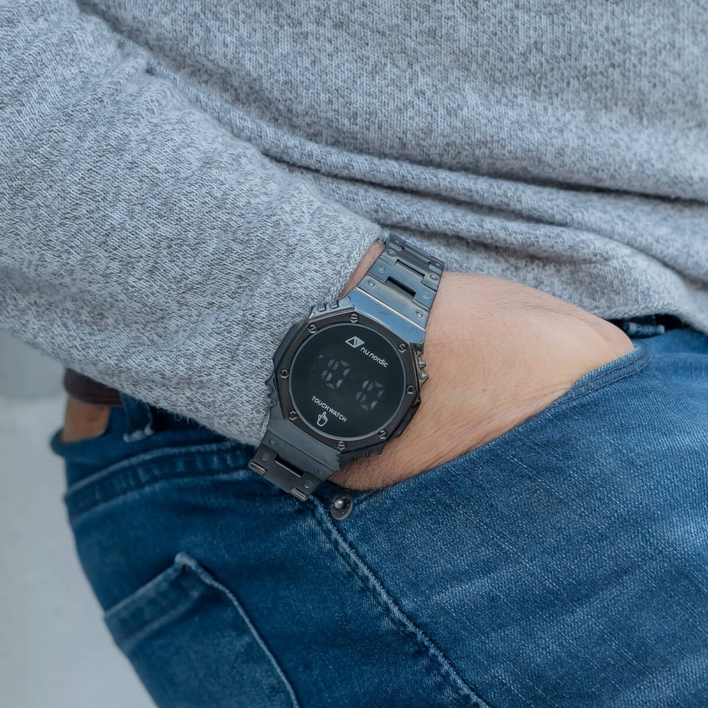 Reloj Nu Nordic Digital Caja Octagonal Extensible Metal Color Negro